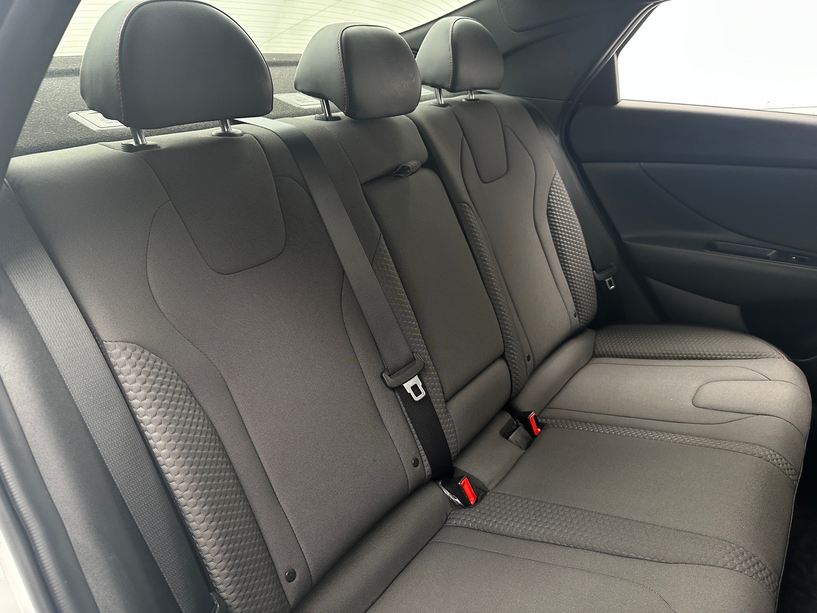 Thumbnail: 2023 Hyundai Elantra - 5