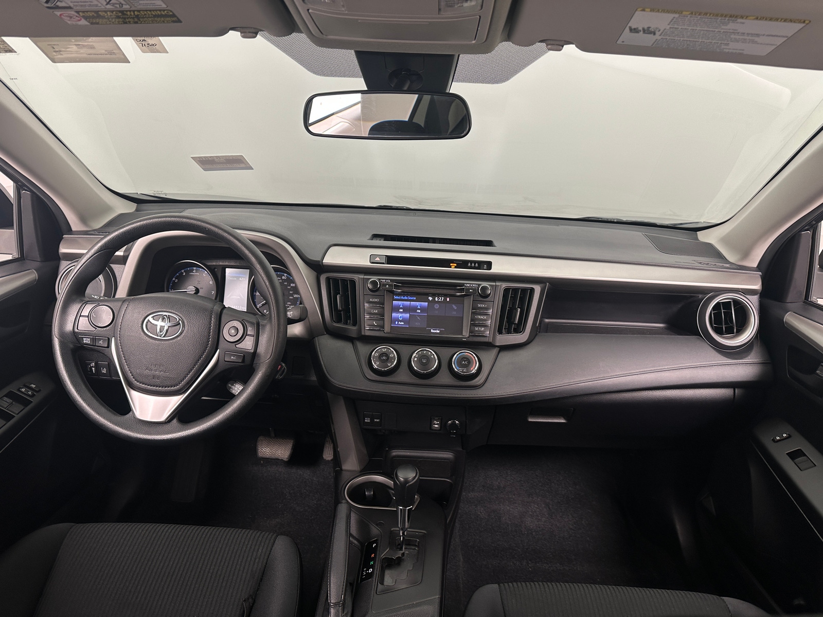 Thumbnail: 2017 Toyota RAV4 - 3