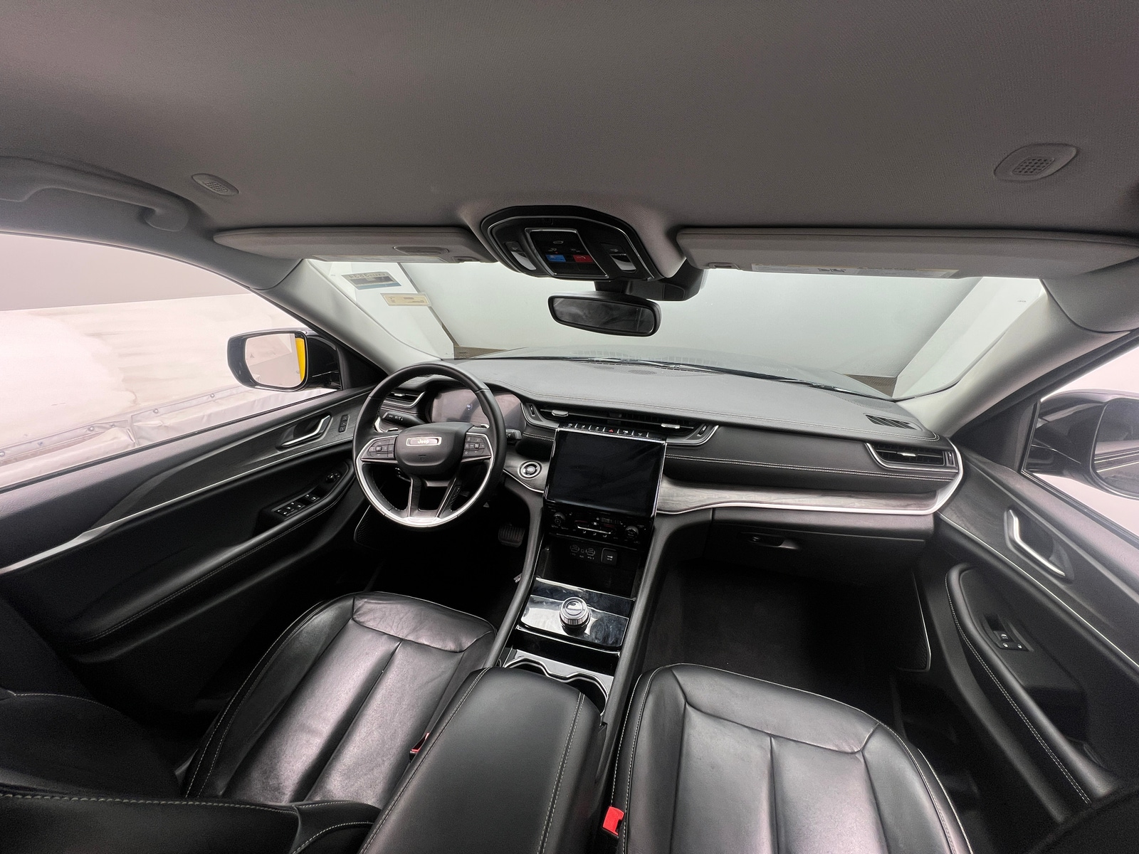 Thumbnail: 2022 Jeep Grand Cherokee - 2