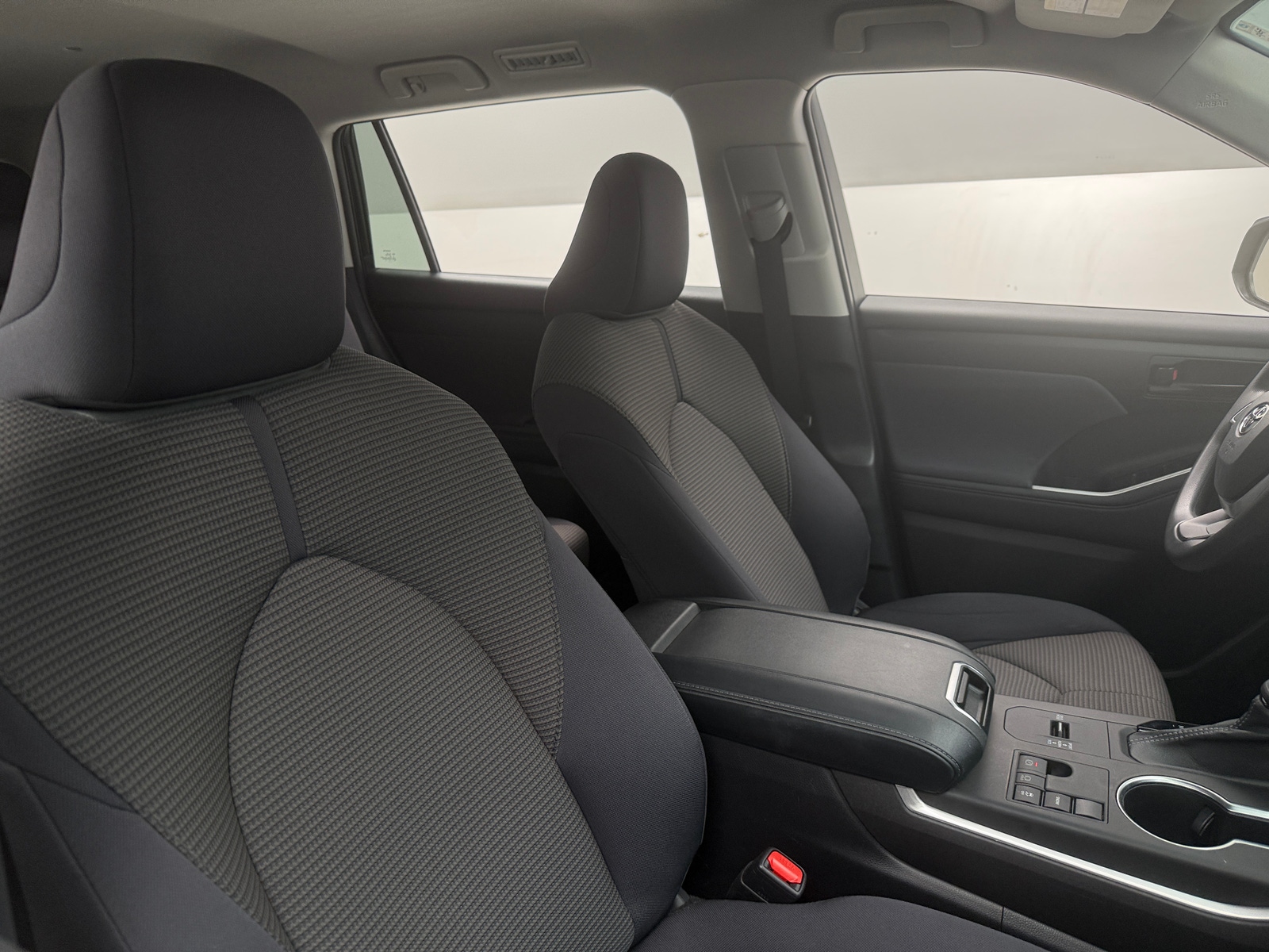 Thumbnail: 2023 Toyota Highlander - 2