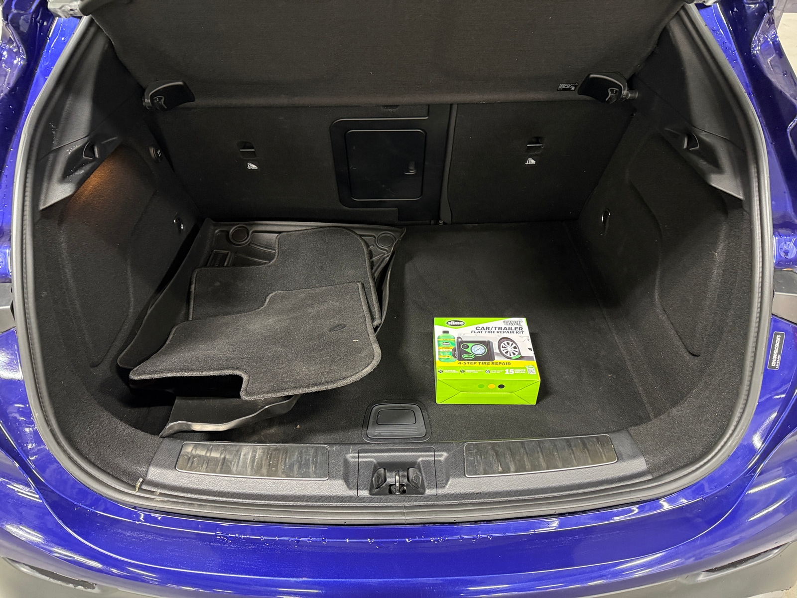 Thumbnail: 2017 INFINITI QX30 - 6