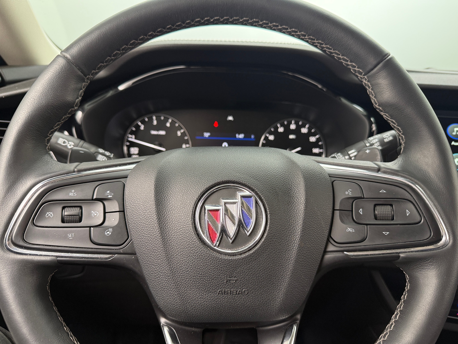 Thumbnail: 2022 Buick Envision - 4