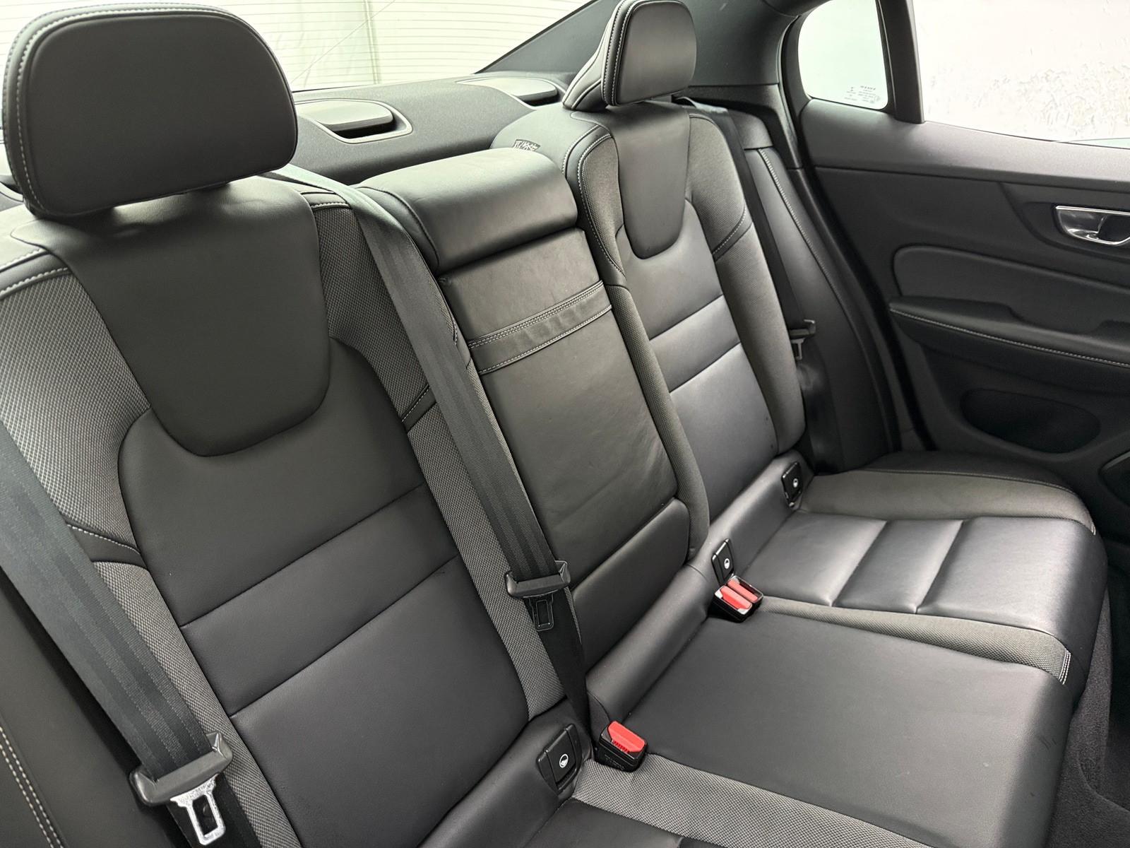 Thumbnail: 2021 Volvo S60 - 5