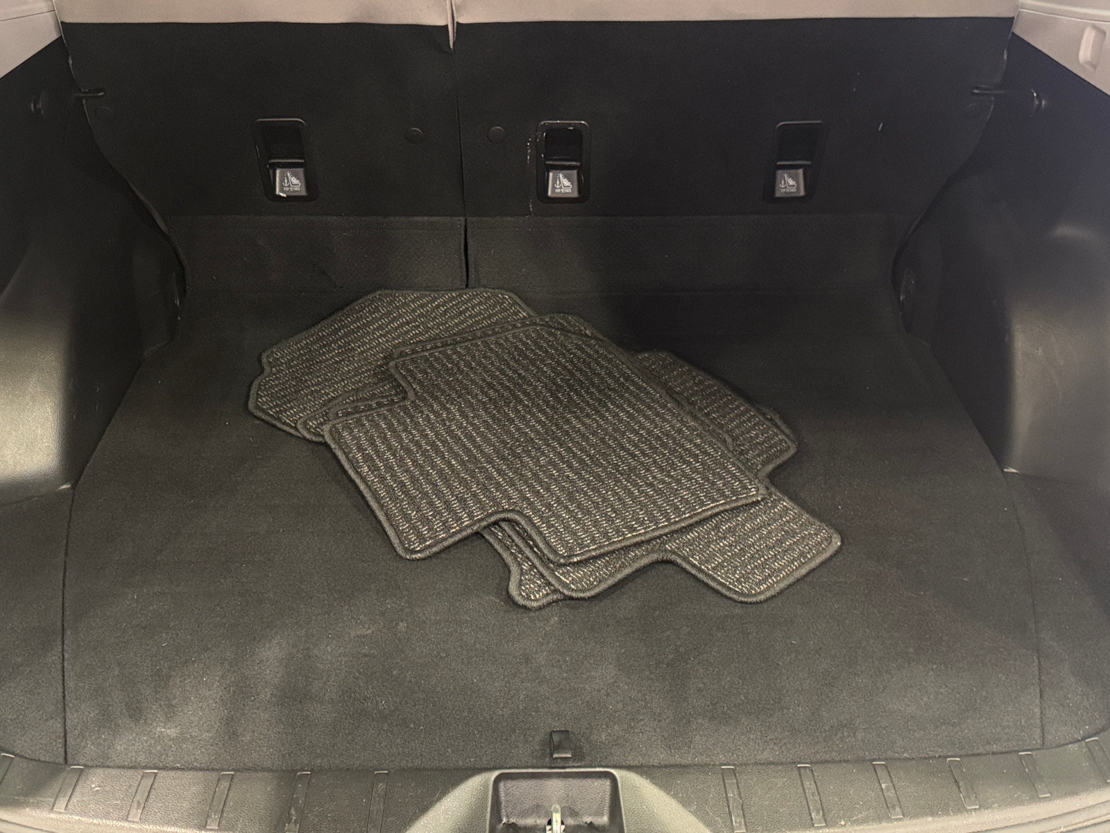 Thumbnail: 2017 Subaru Forester - 7