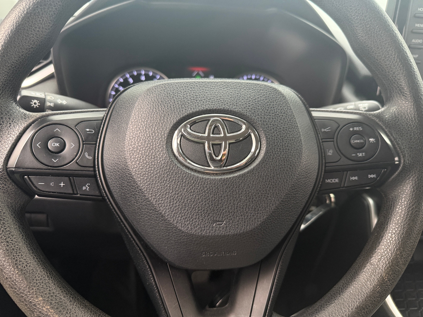 Thumbnail: 2019 Toyota RAV4 - 5