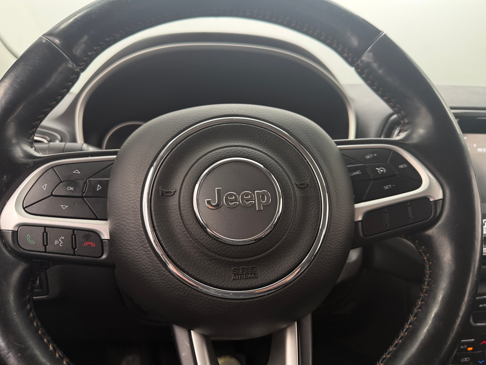 Thumbnail: 2020 Jeep Compass - 4