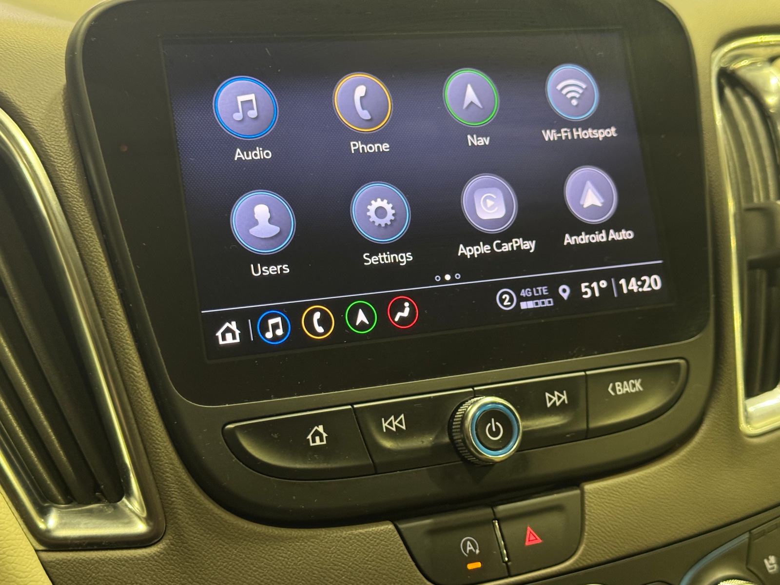 Thumbnail: 2024 Chevrolet Malibu - 3