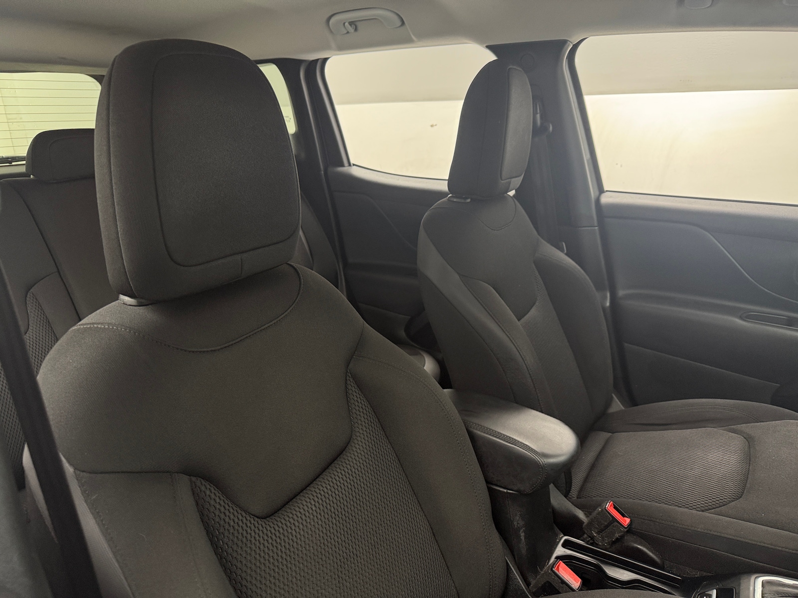 Thumbnail: 2019 Jeep Renegade - 2