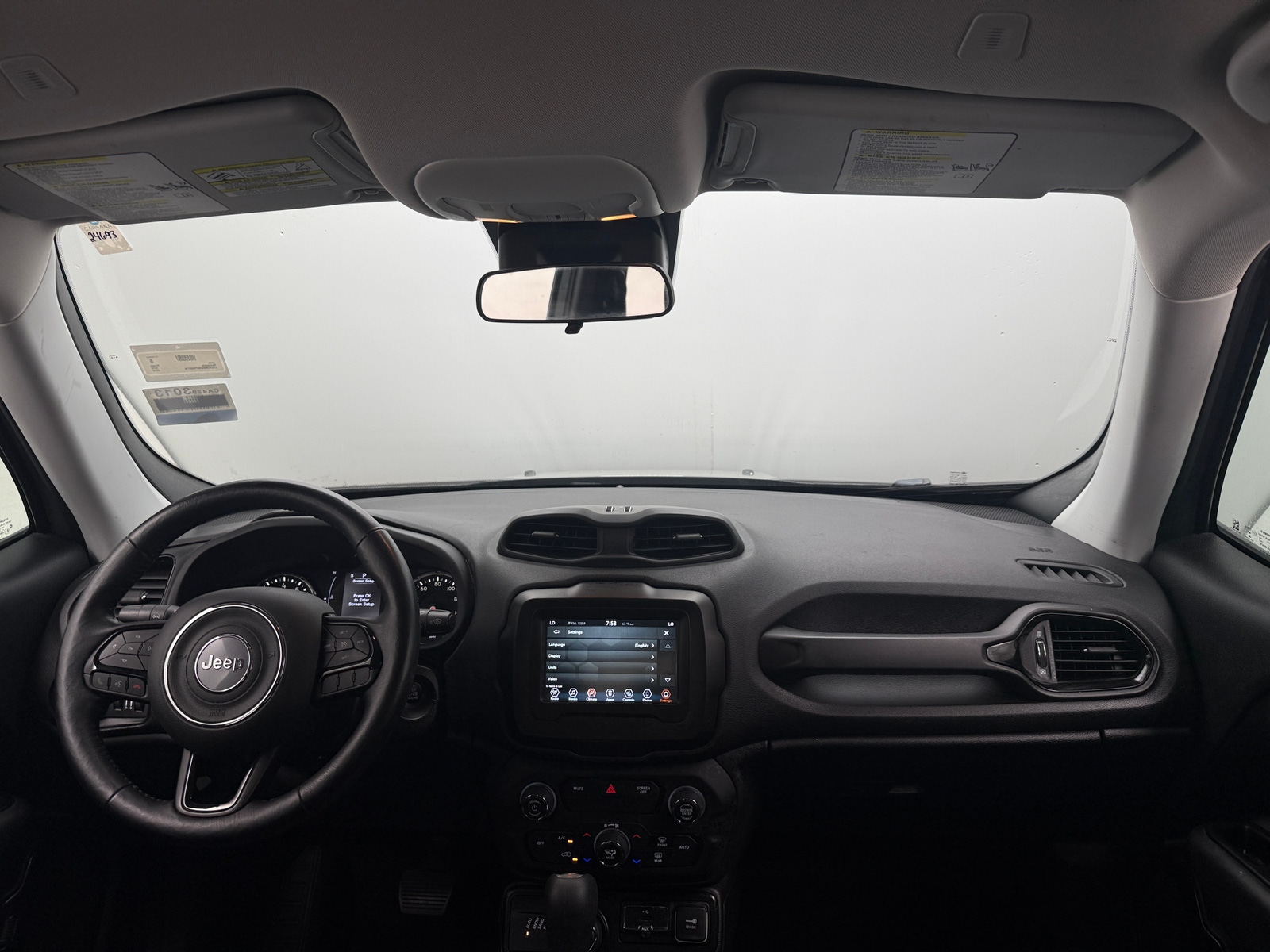 Thumbnail: 2019 Jeep Renegade - 3