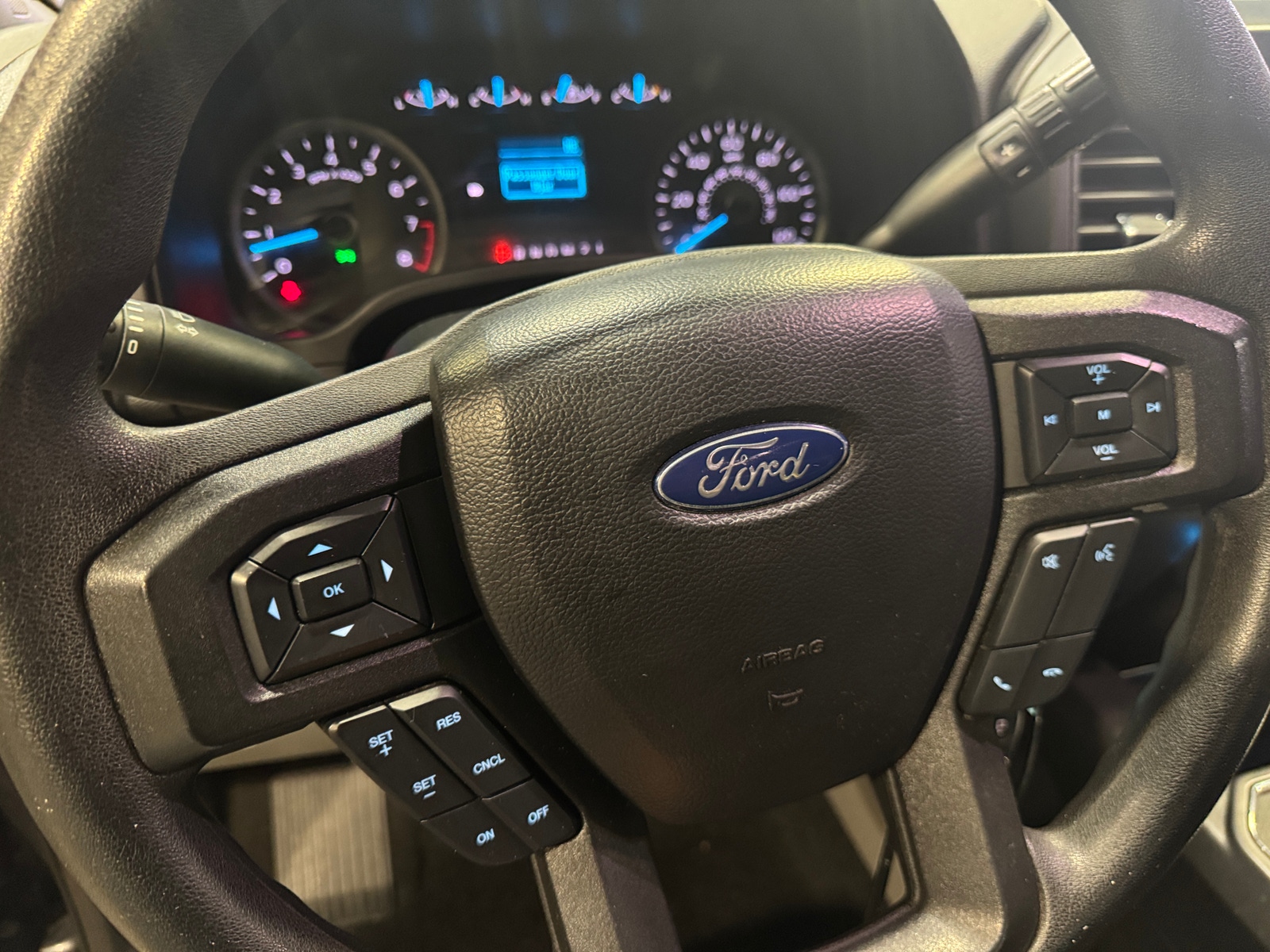 Thumbnail: 2020 Ford Econoline - 5