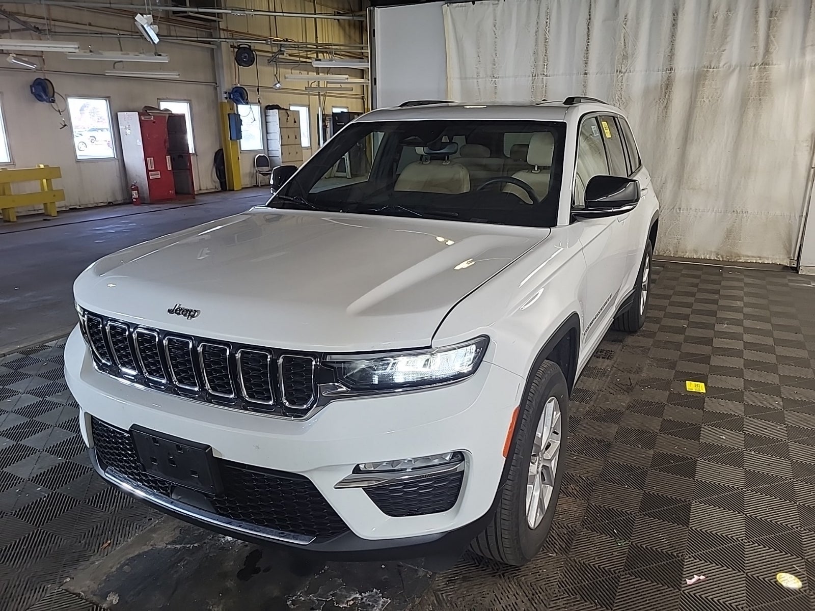 2023 Jeep Grand Cherokee Limited