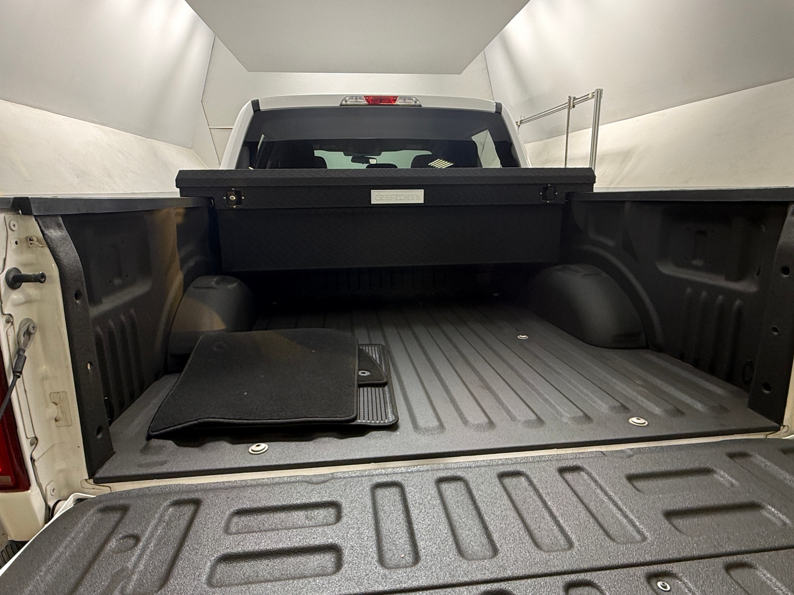 Thumbnail: 2018 Ford Econoline - 7