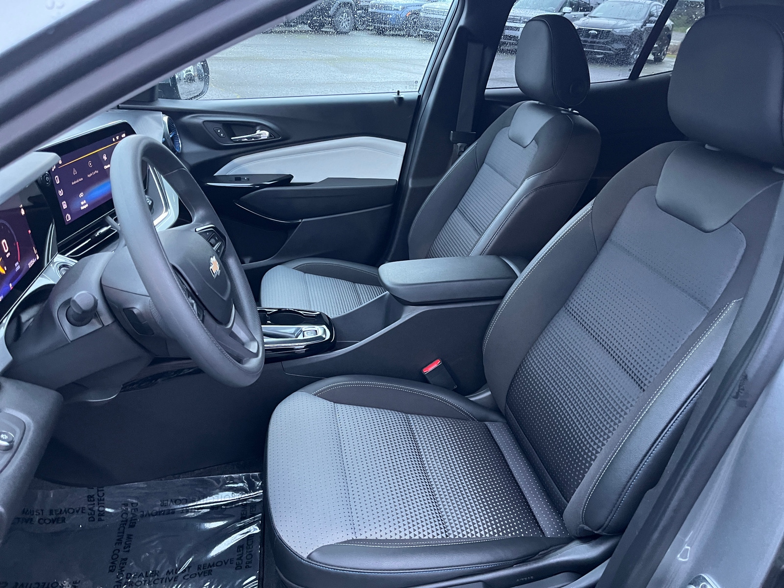 Thumbnail: 2025 Chevrolet Trax - 2