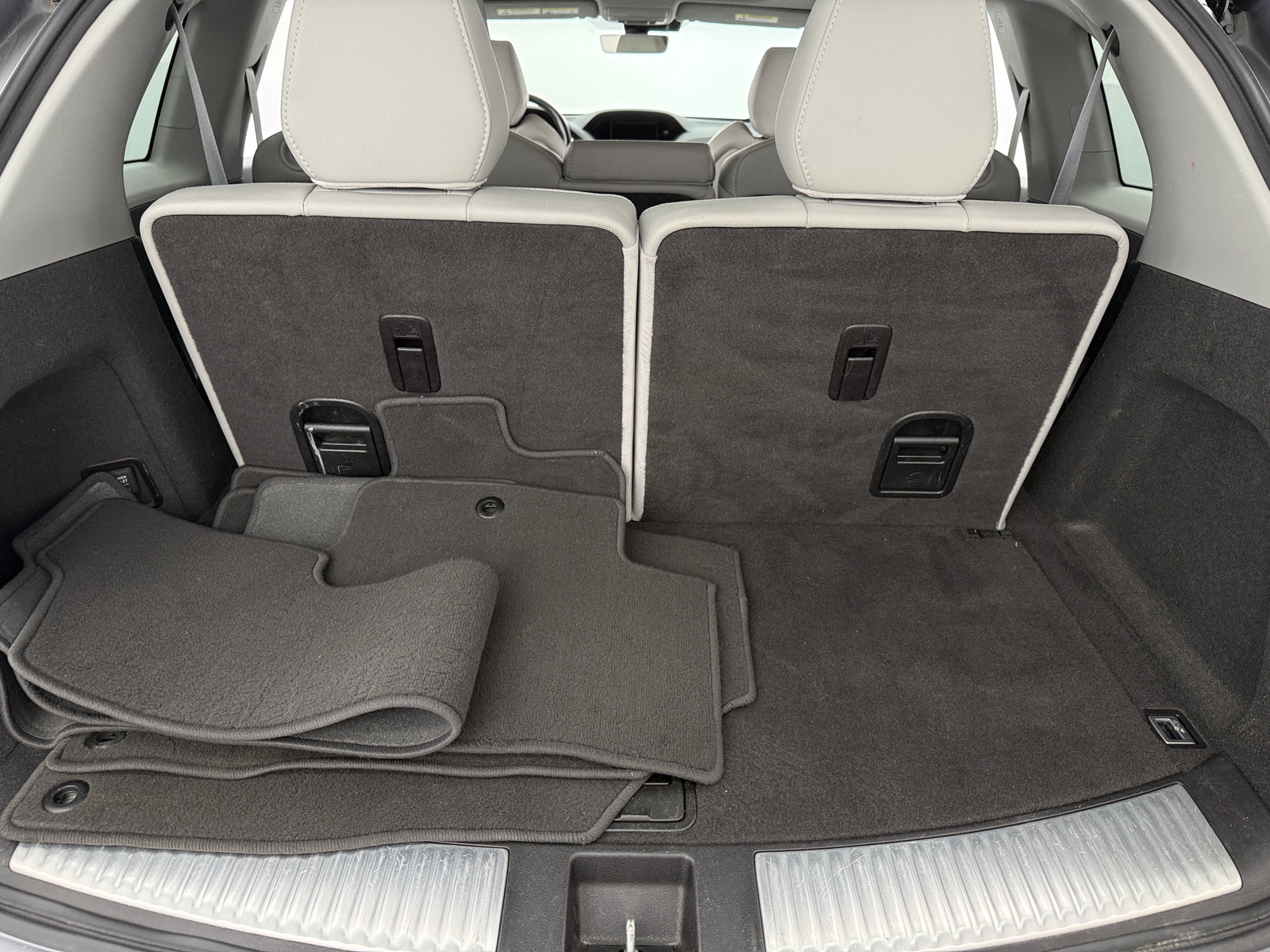 Thumbnail: 2017 Acura MDX - 6