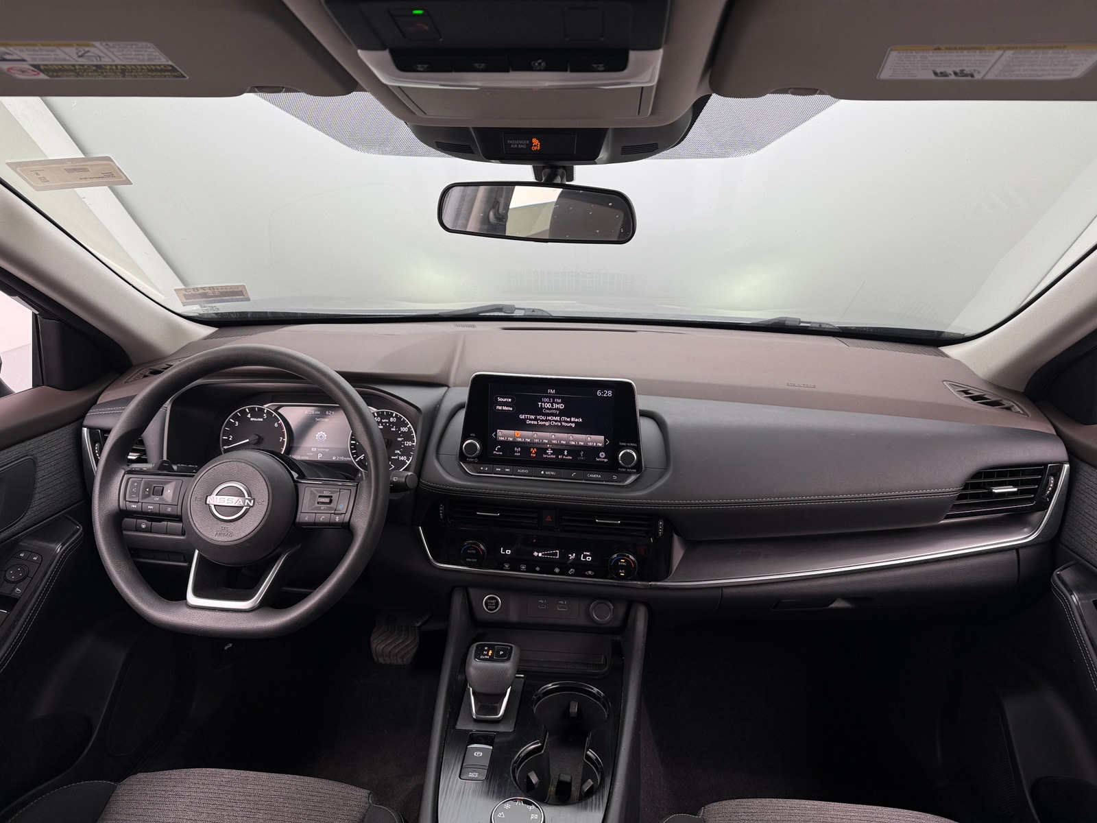 Thumbnail: 2023 Nissan Rogue - 3