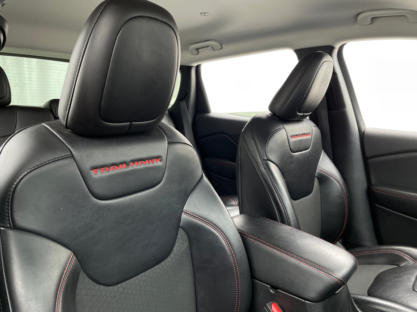 Thumbnail: 2020 Jeep Cherokee - 2