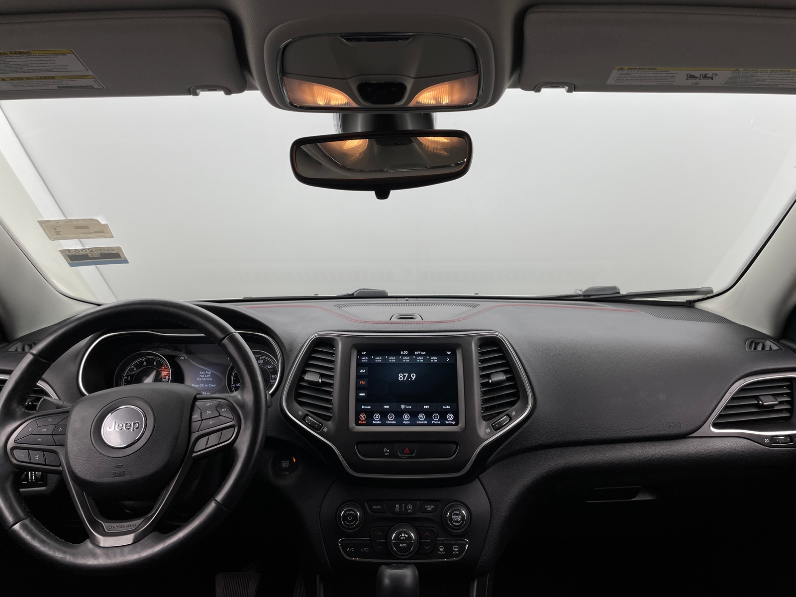 Thumbnail: 2020 Jeep Cherokee - 3