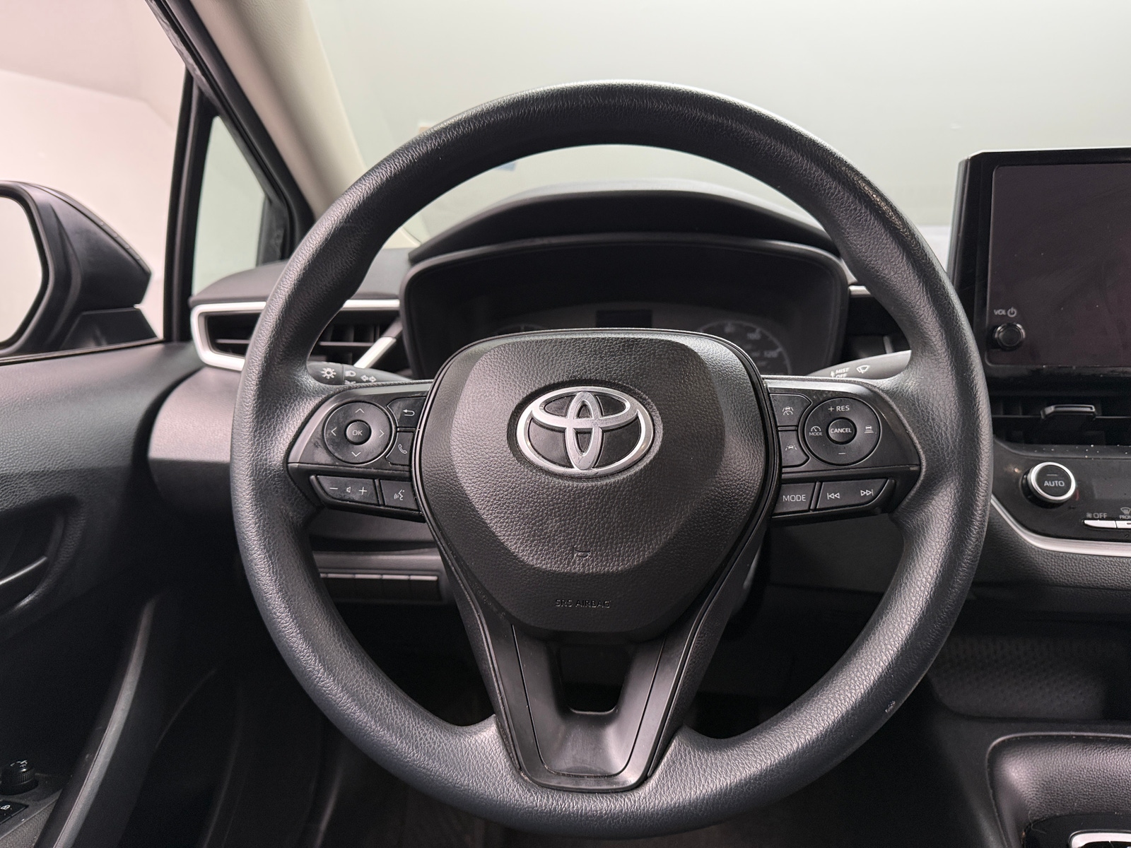 Thumbnail: 2024 Toyota Corolla - 5