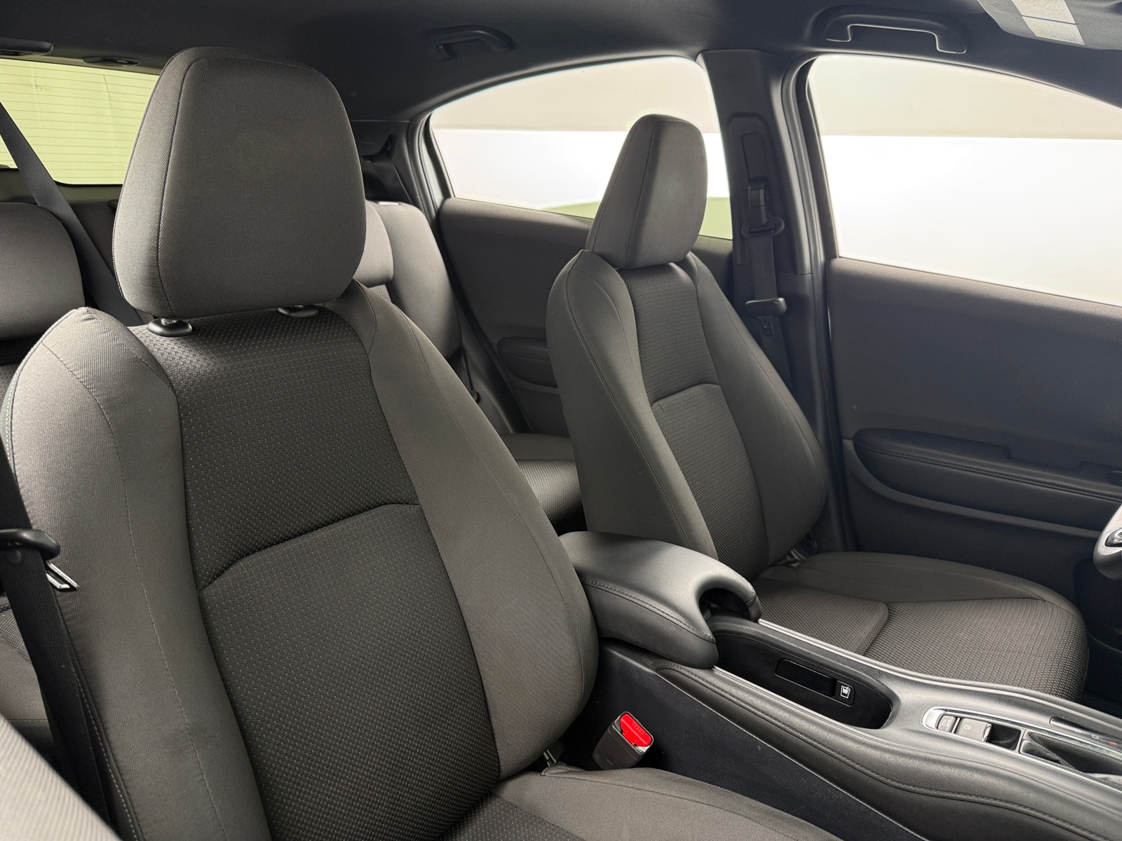 Thumbnail: 2020 Honda HR-V - 2