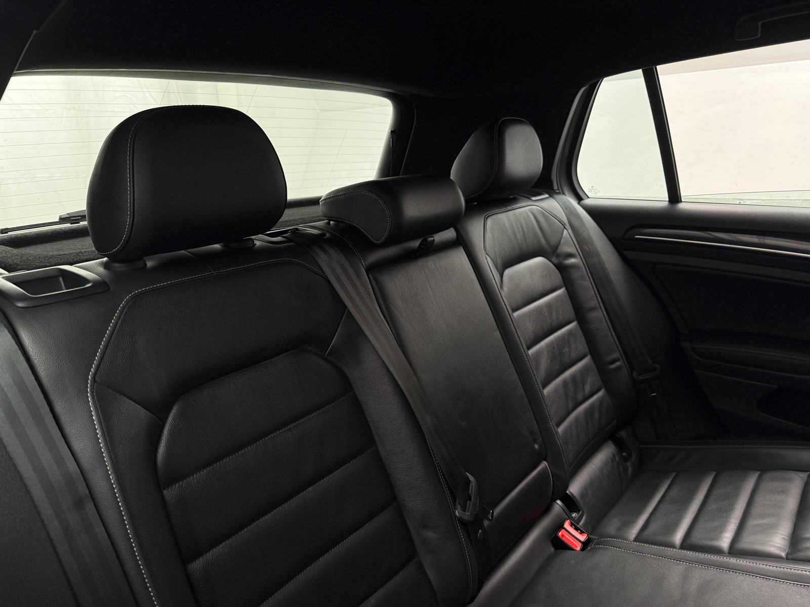 Thumbnail: 2017 Volkswagen Golf - 5