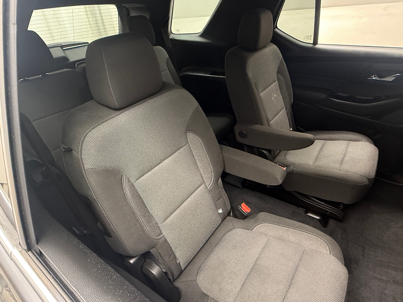 Thumbnail: 2023 Chevrolet Traverse - 6