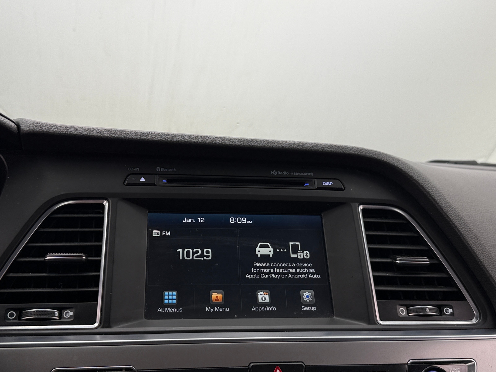 Thumbnail: 2017 Hyundai Sonata - 4