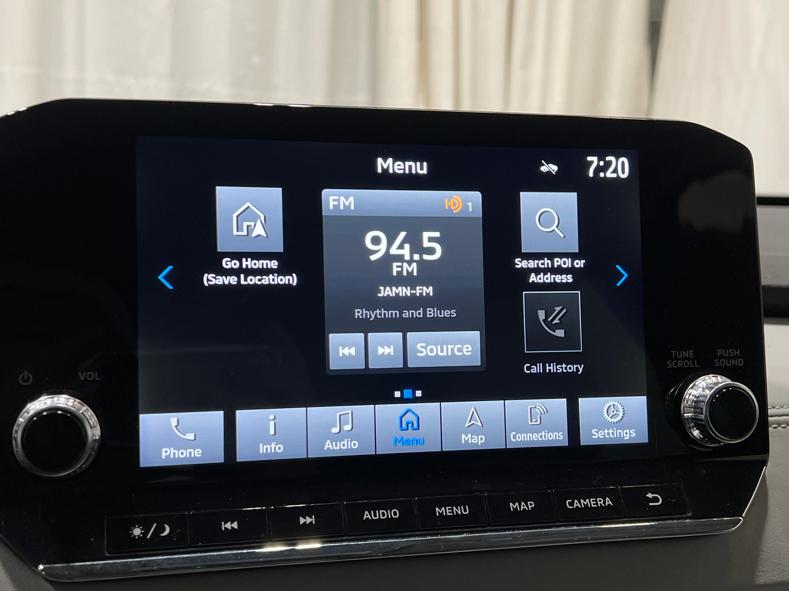 Thumbnail: 2023 Mitsubishi Outlander - 3