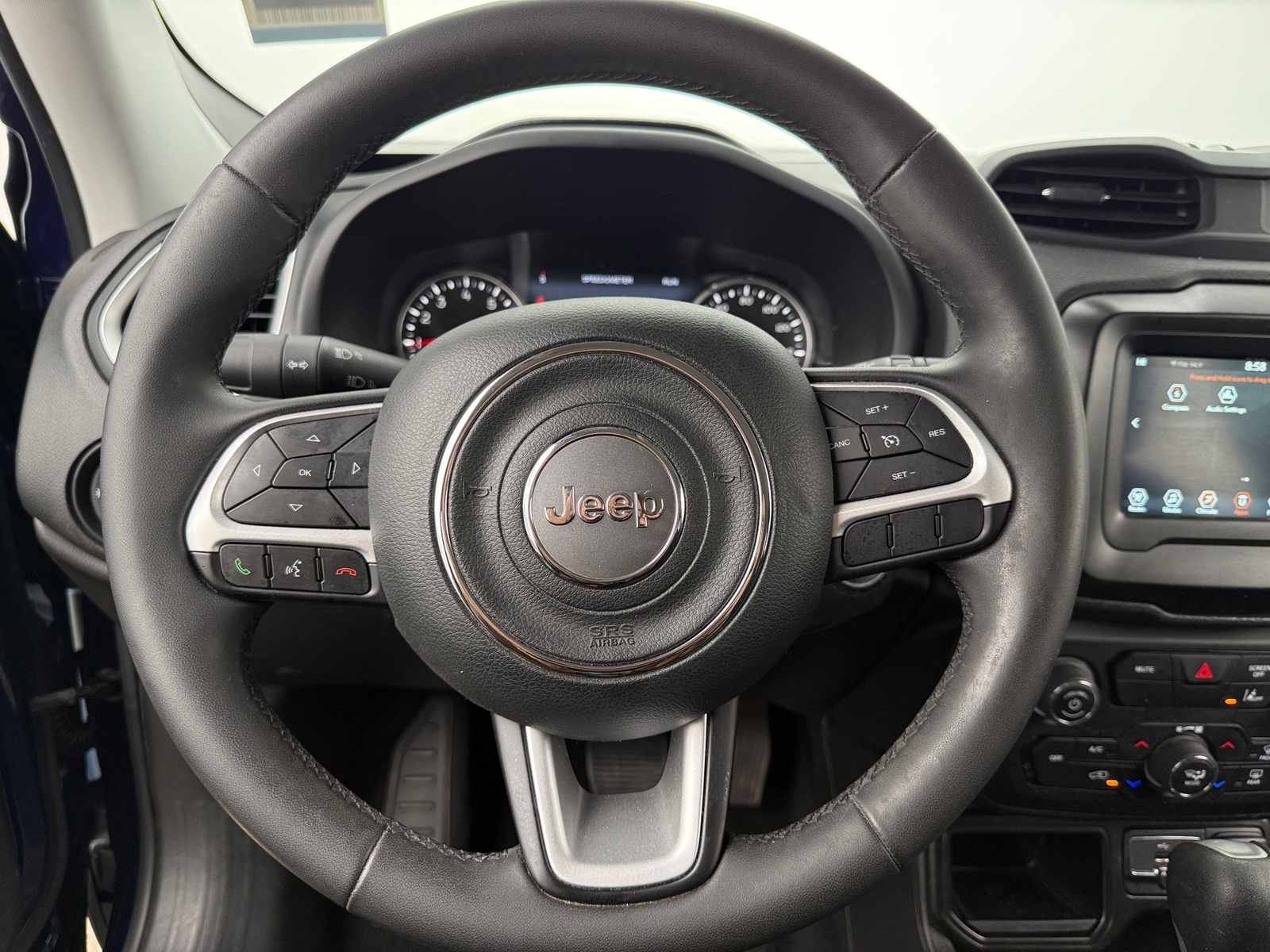 Thumbnail: 2021 Jeep Renegade - 5