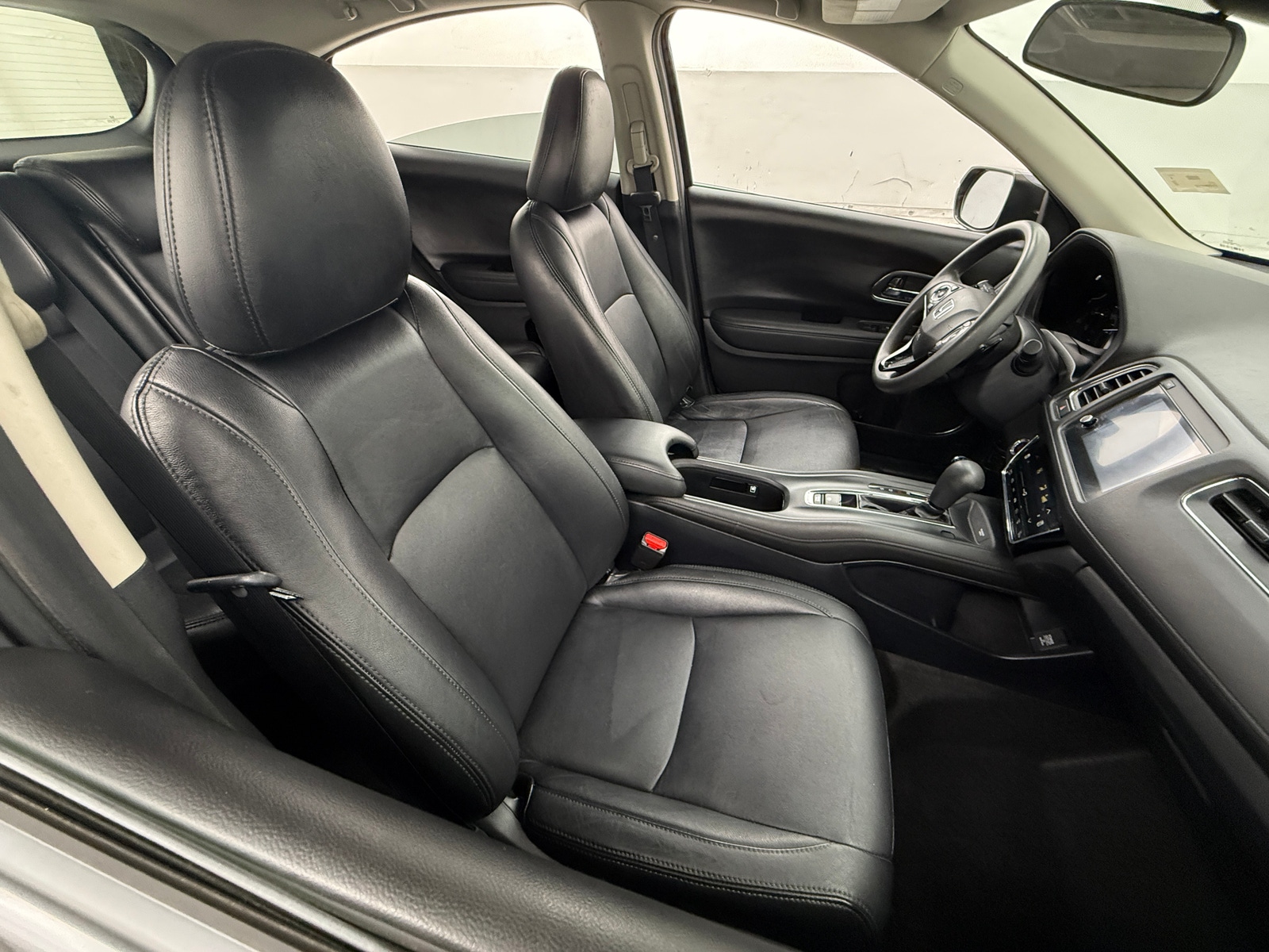 Thumbnail: 2020 Honda HR-V - 2