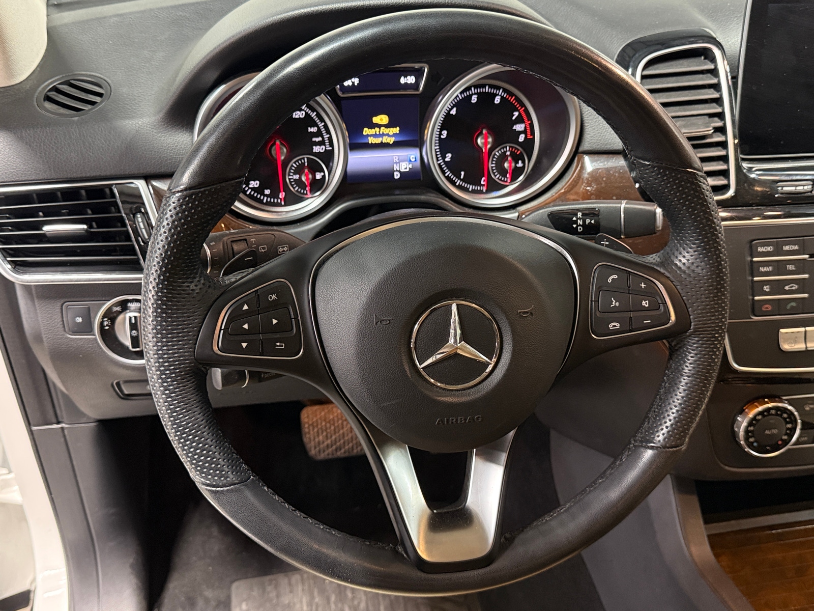 Thumbnail: 2018 Mercedes-Benz GLE - 4