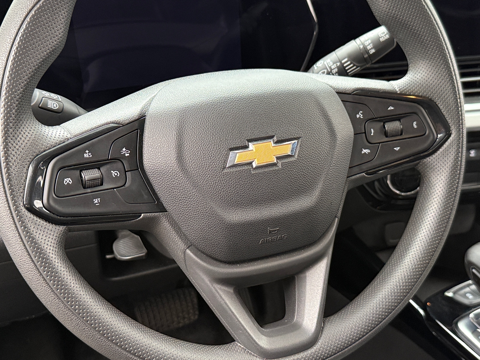 Thumbnail: 2025 Chevrolet Trax - 5