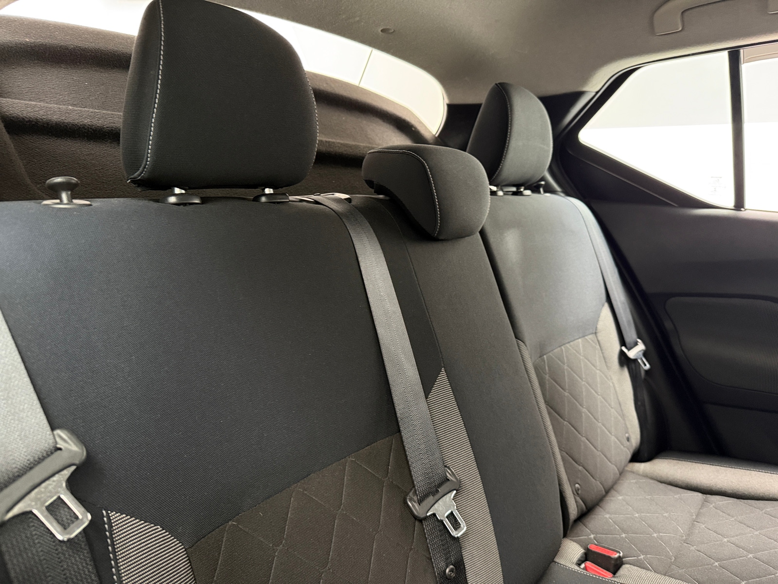 Thumbnail: 2018 Nissan Kicks - 6