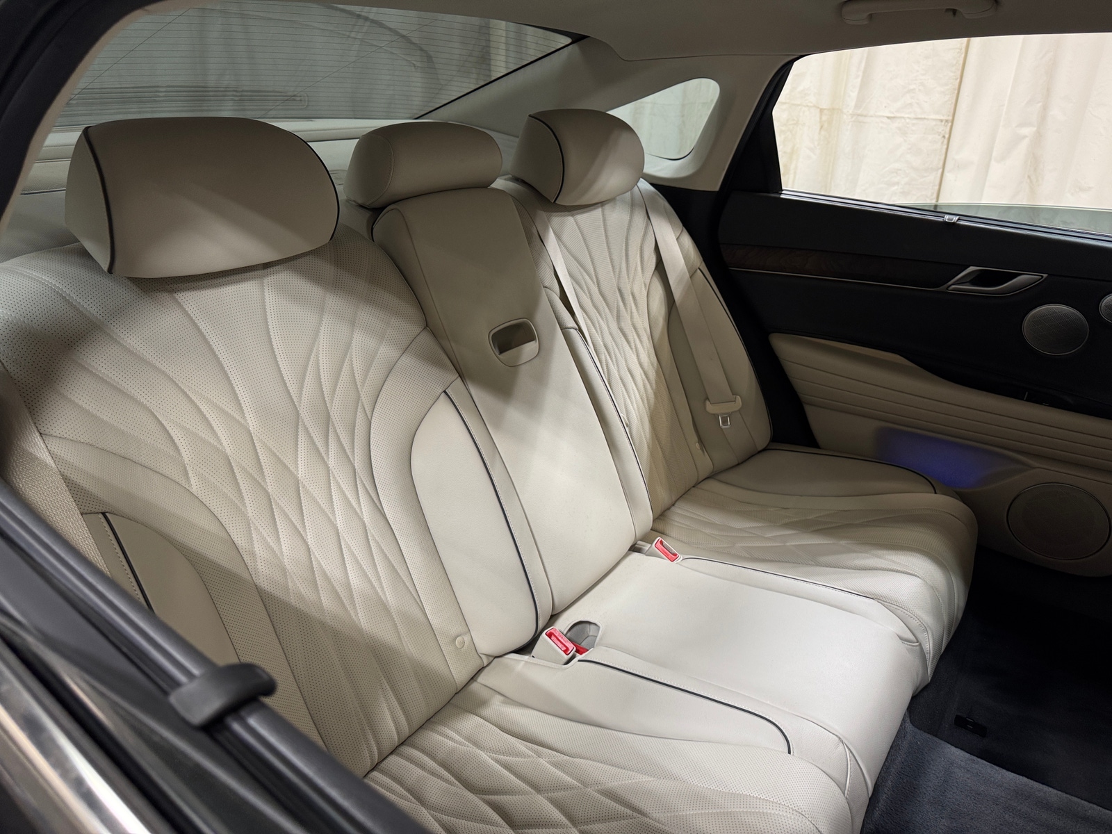 Thumbnail: 2021 Genesis G80 - 5