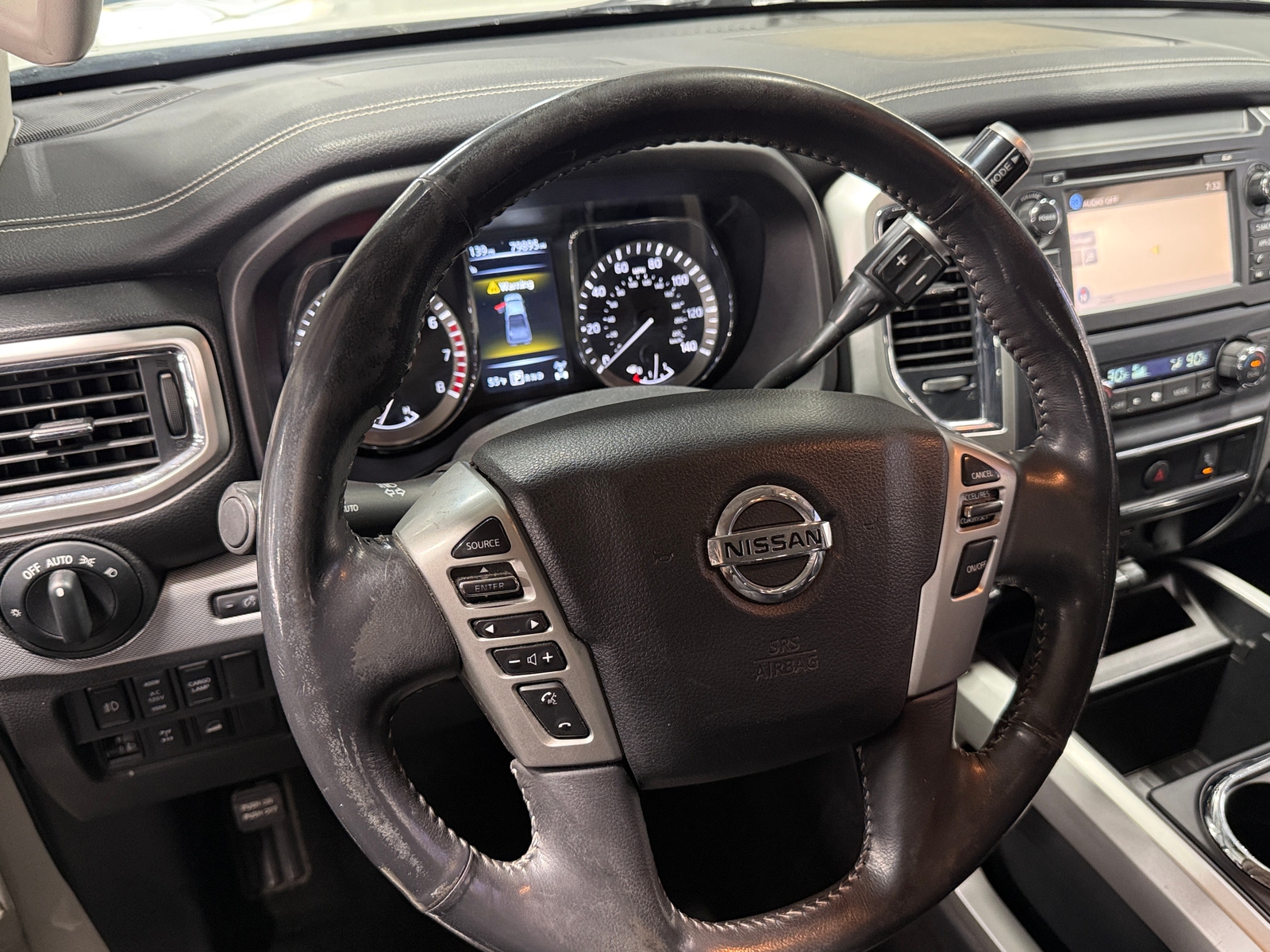 Thumbnail: 2018 Nissan Titan - 5