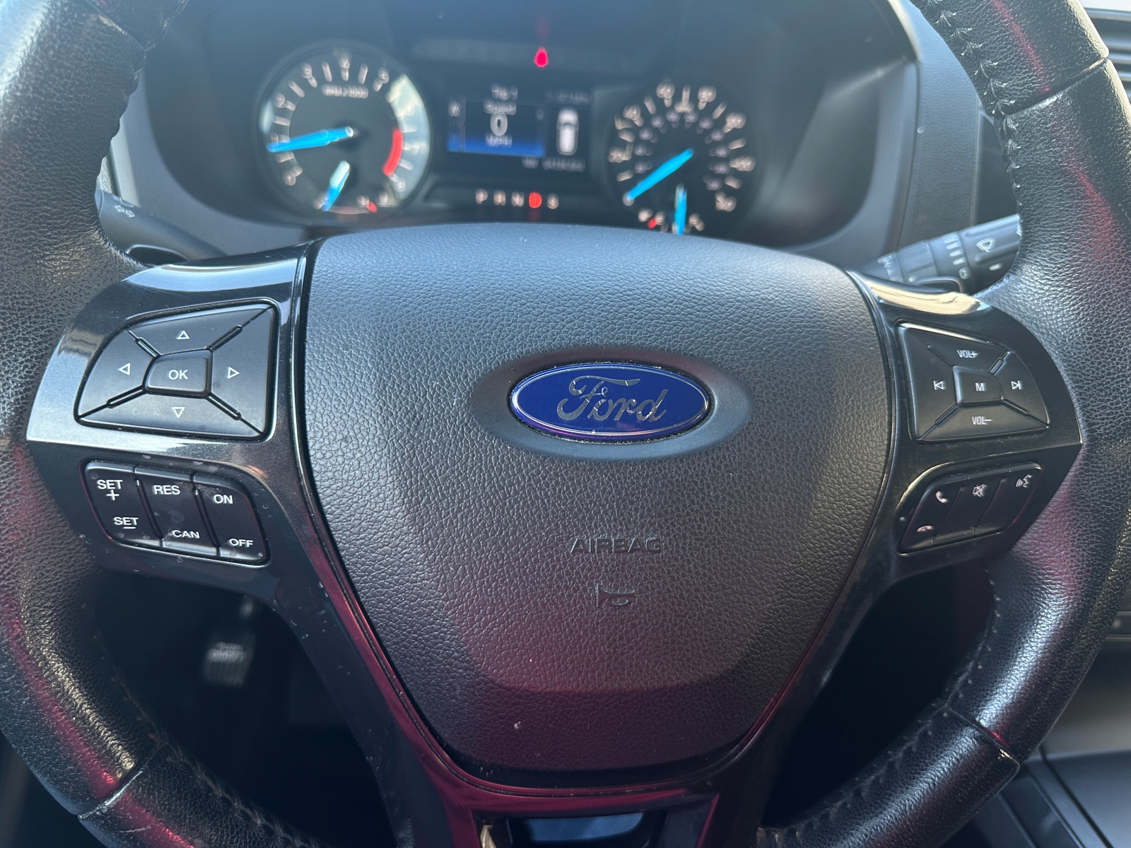 Thumbnail: 2017 Ford Explorer - 5