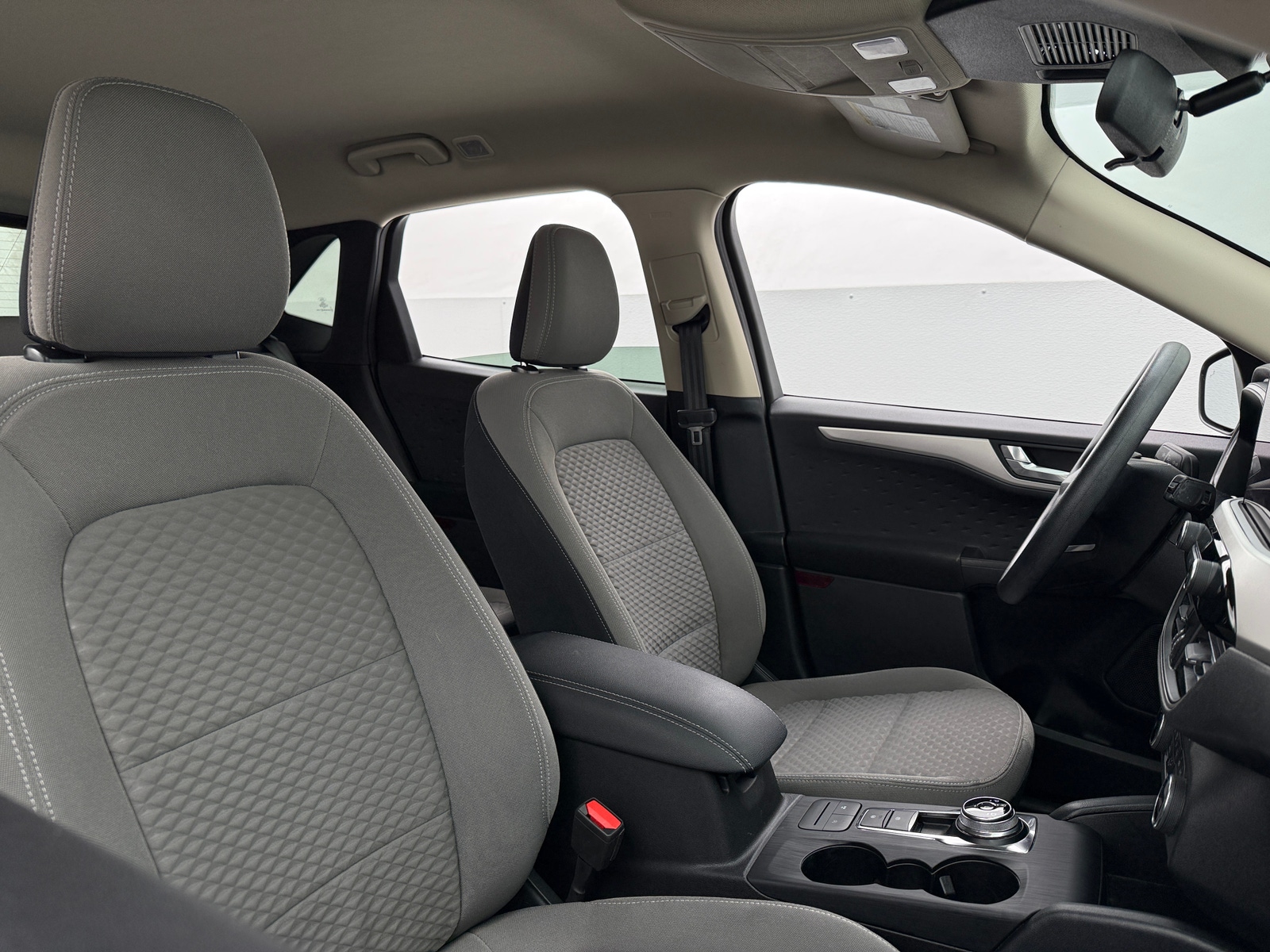 Thumbnail: 2020 Ford Escape - 2