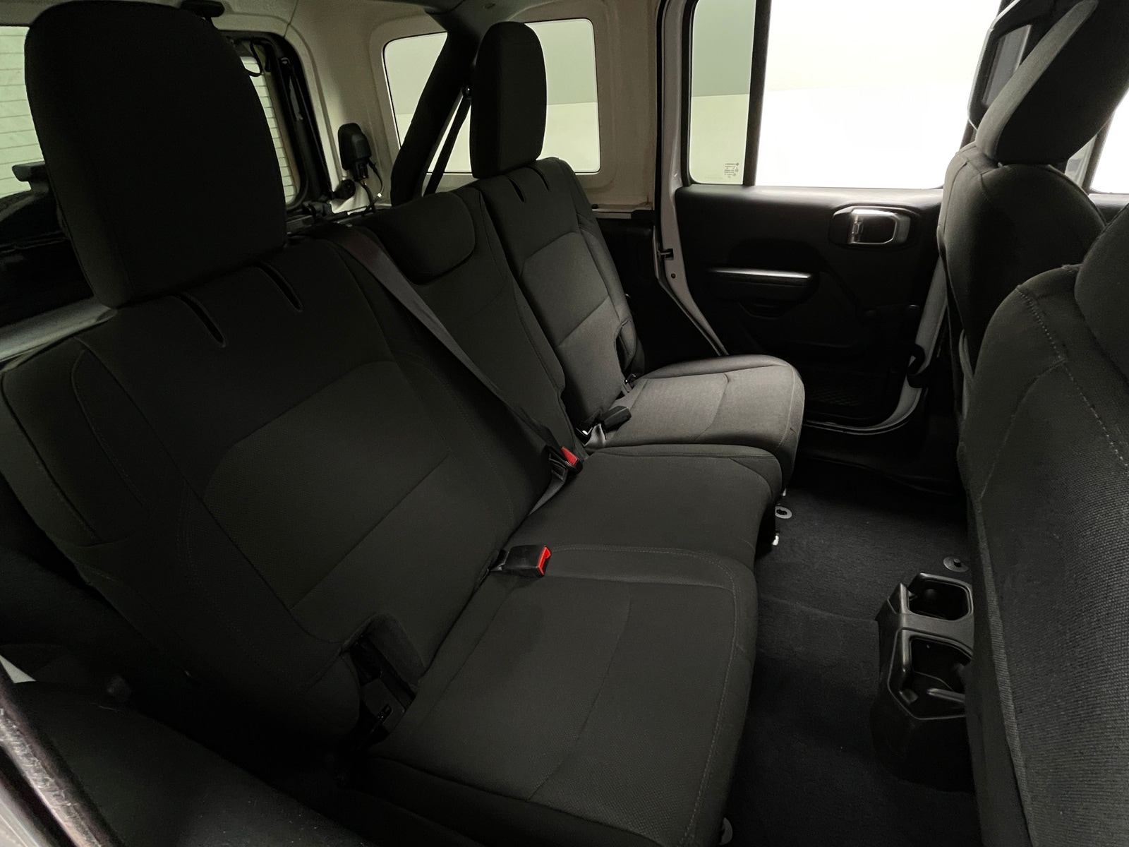 Thumbnail: 2019 Jeep Wrangler - 6