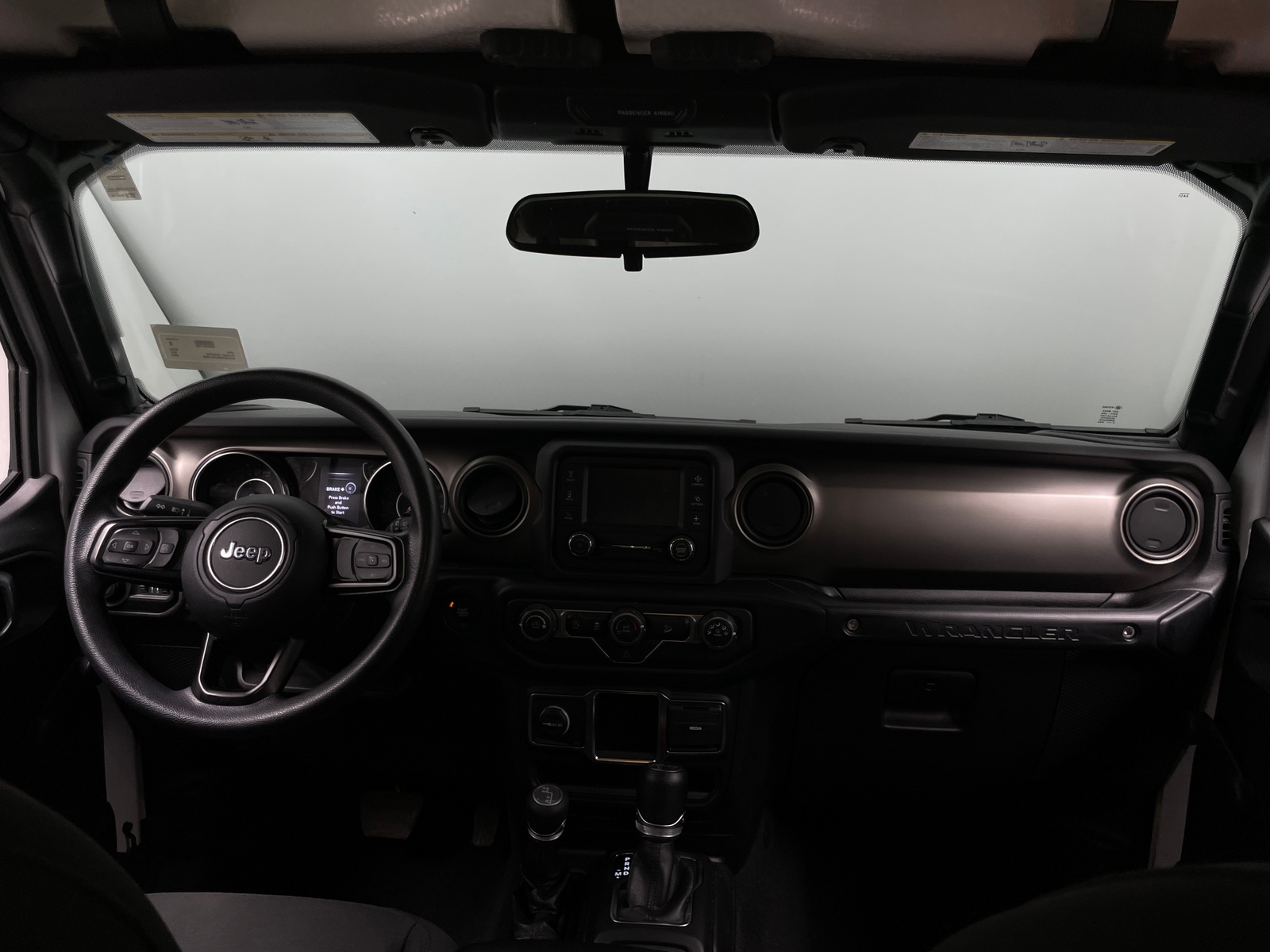 Thumbnail: 2019 Jeep Wrangler - 3