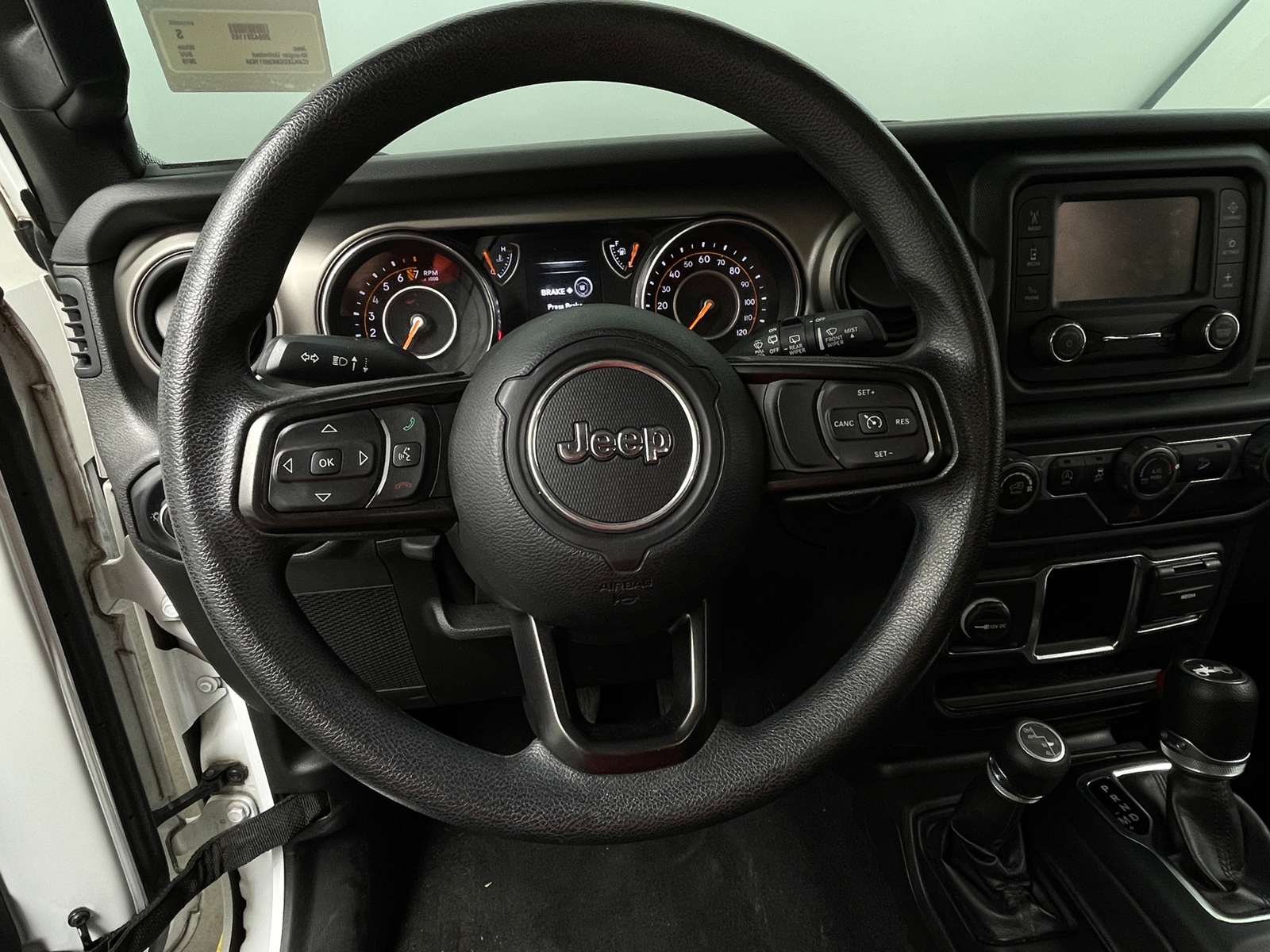 Thumbnail: 2019 Jeep Wrangler - 5