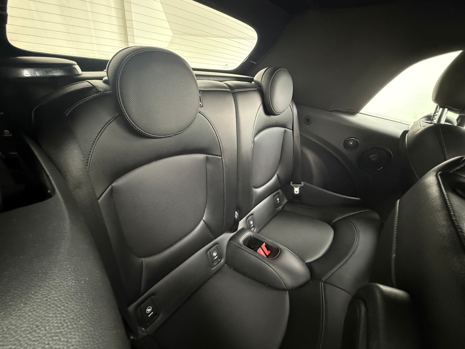 Thumbnail: 2017 MINI Cooper Convertible - 5