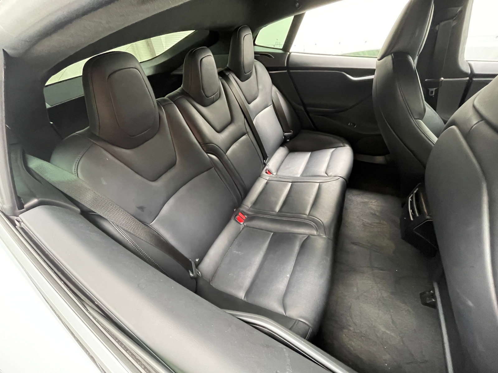 Thumbnail: 2020 Tesla Model S - 5