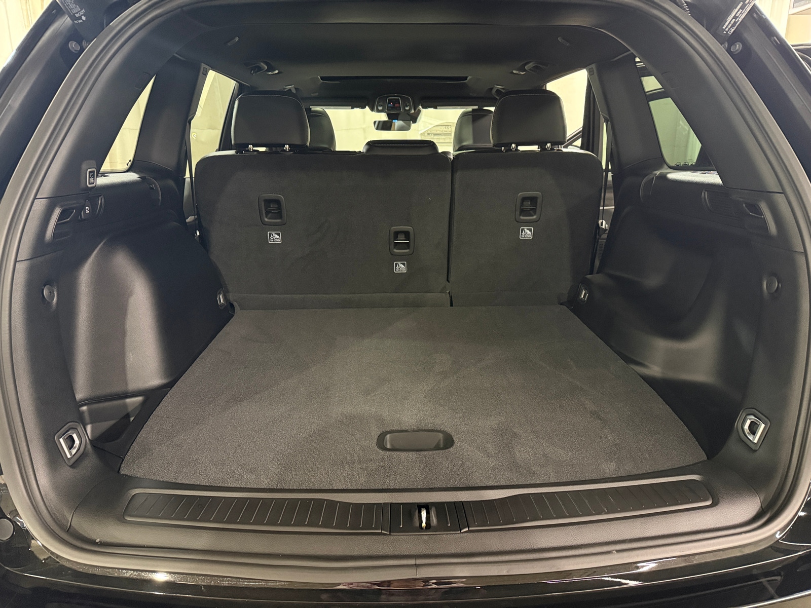 Thumbnail: 2026 Jeep Grand Cherokee - 6