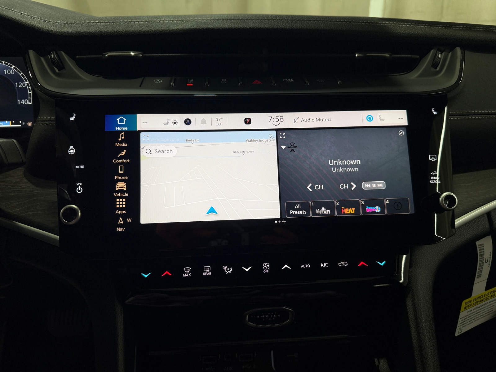 Thumbnail: 2026 Jeep Grand Cherokee - 3