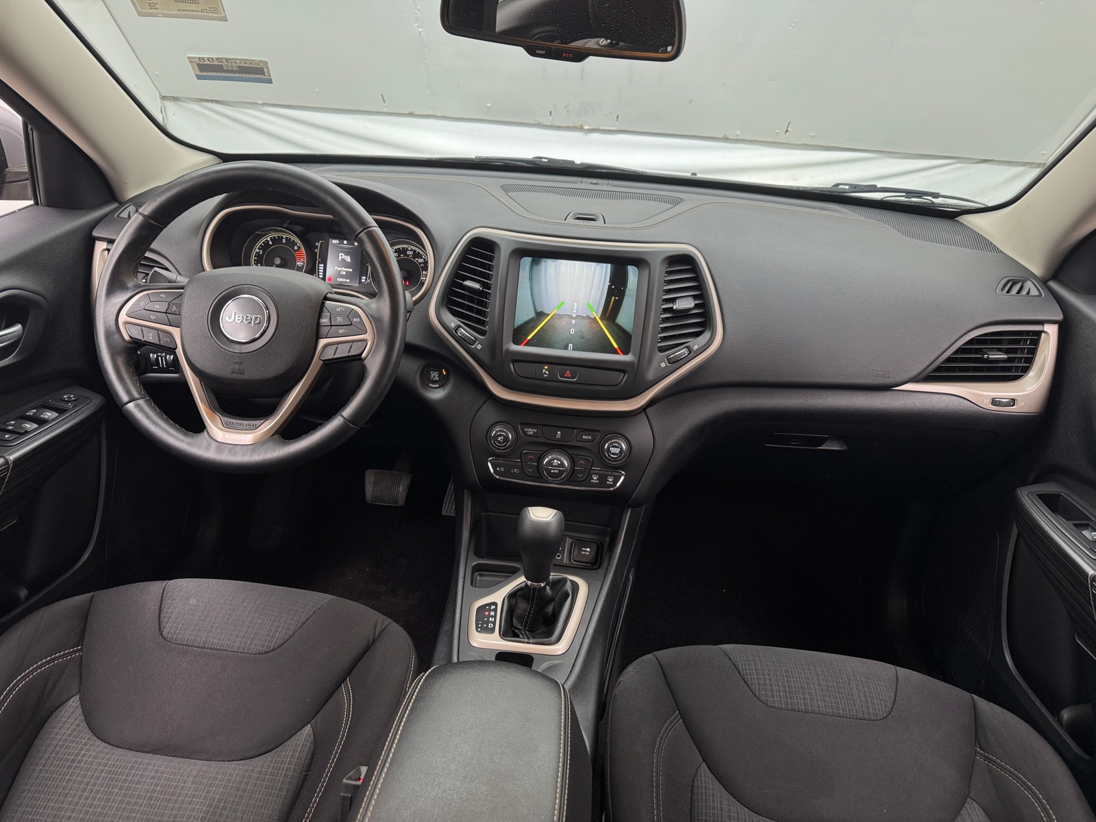 Thumbnail: 2016 Jeep Cherokee - 3