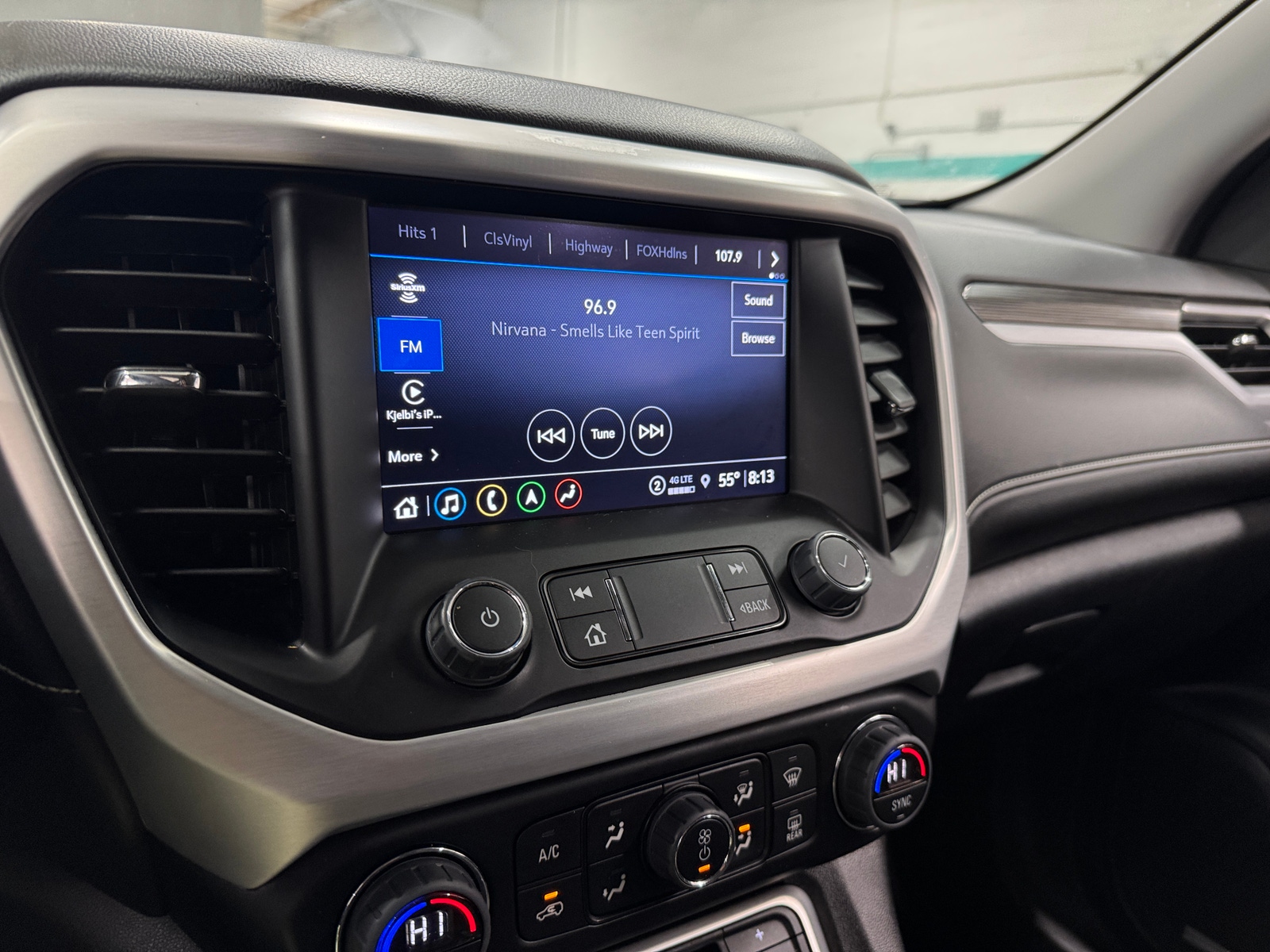 Thumbnail: 2023 GMC Acadia - 3