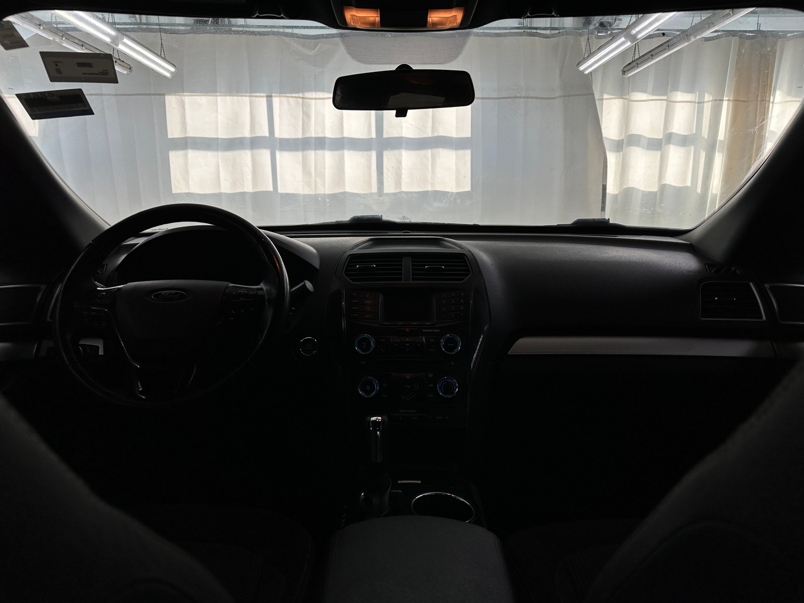 Thumbnail: 2017 Ford Explorer - 3