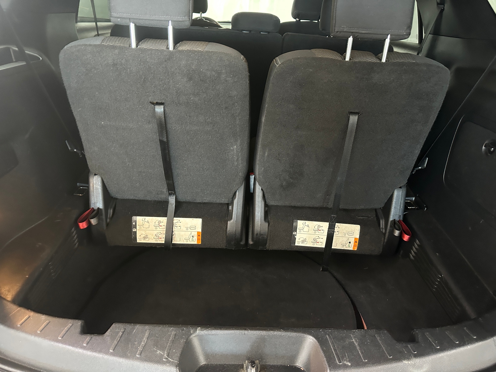 Thumbnail: 2017 Ford Explorer - 7