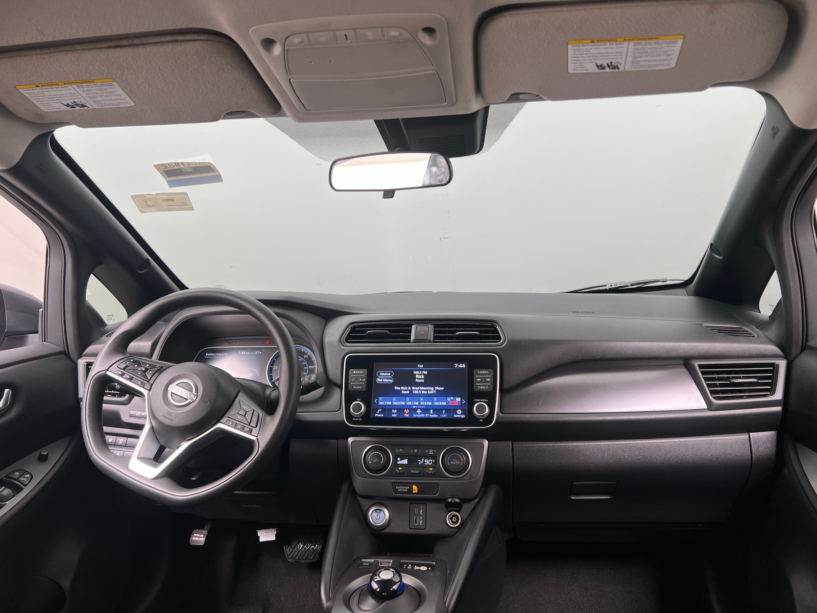 Thumbnail: 2023 Nissan Leaf - 3