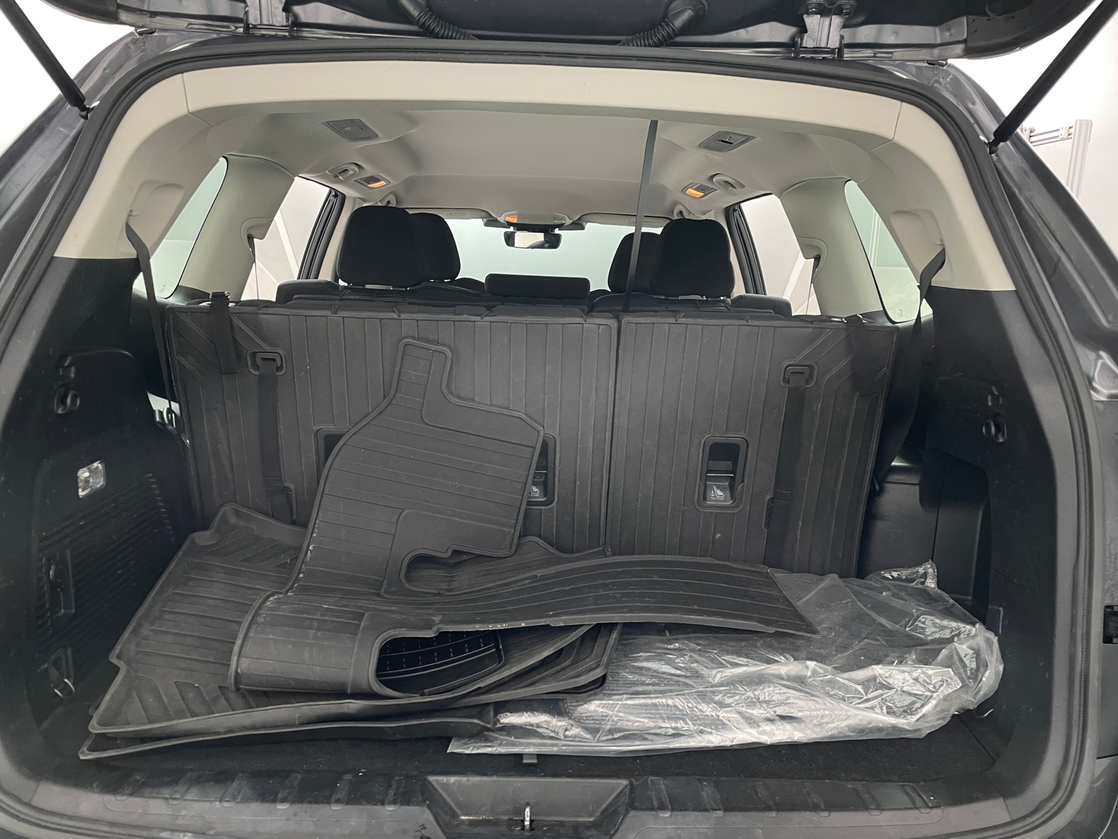 Thumbnail: 2023 Subaru Ascent - 7