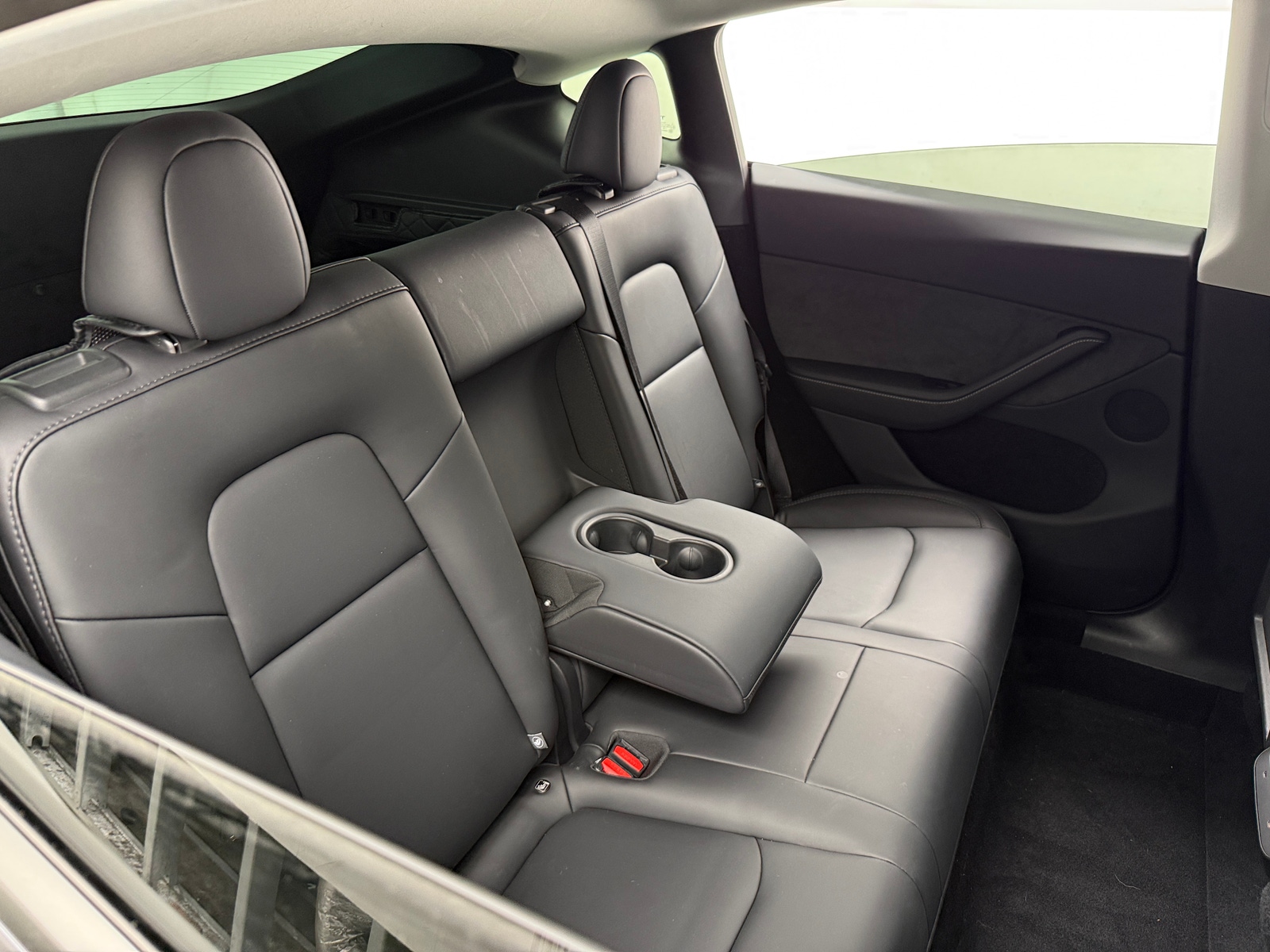 Thumbnail: 2025 Tesla Model Y - 4